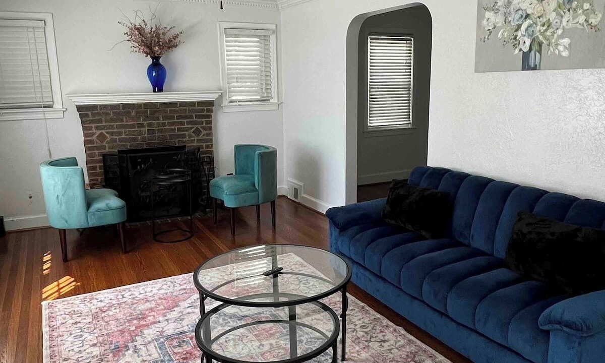 Photo of Livingroom in Coral Hills