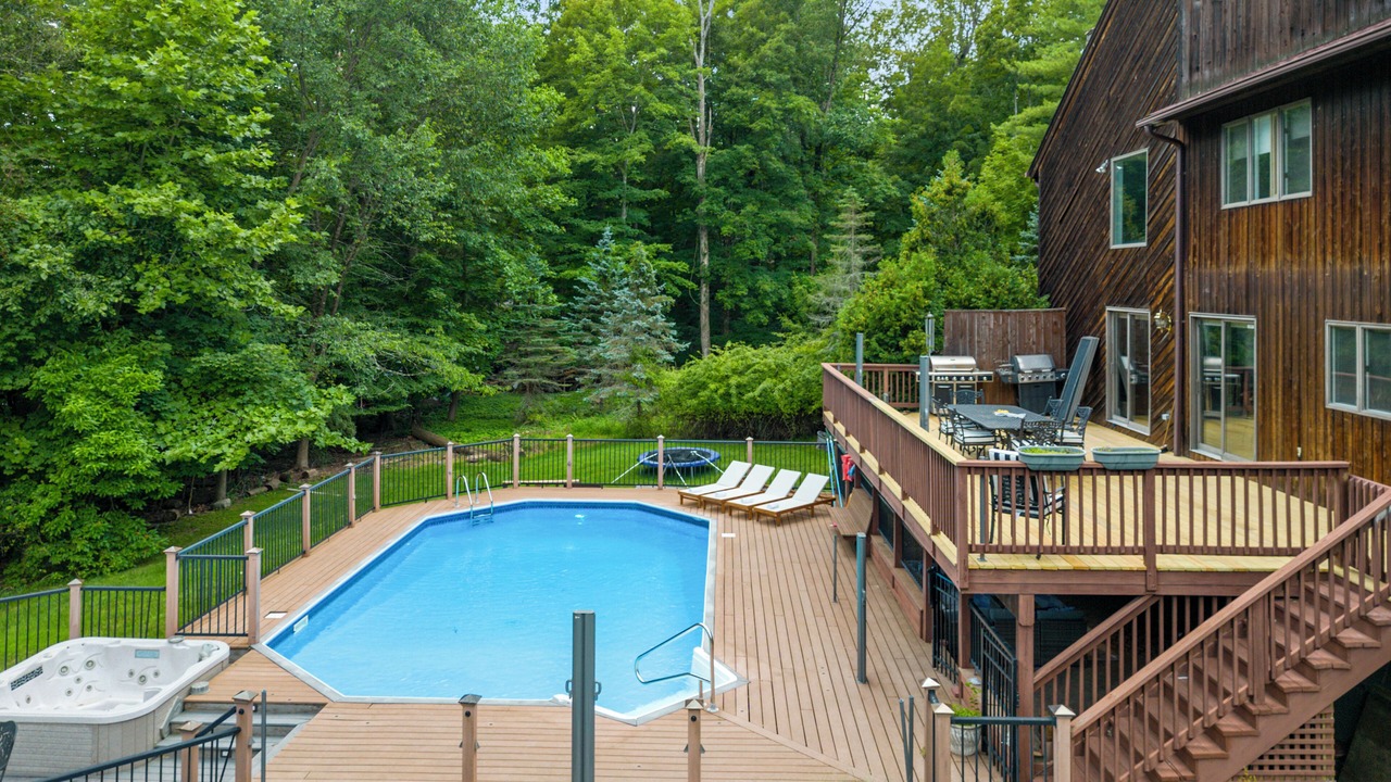 Photo of Outdoor in Airmont