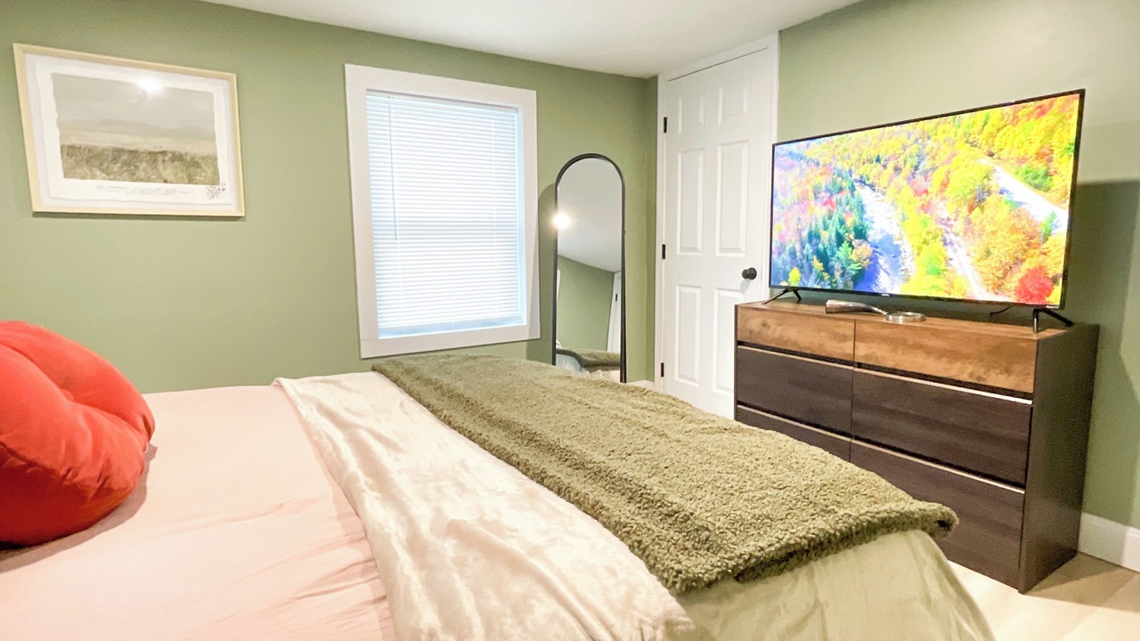 Photo of Bedroom in Alexandria