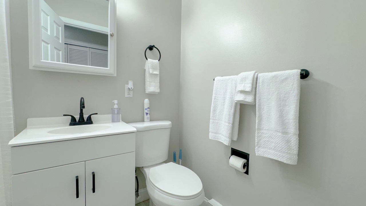 Photo of Bathroom in West Lebanon