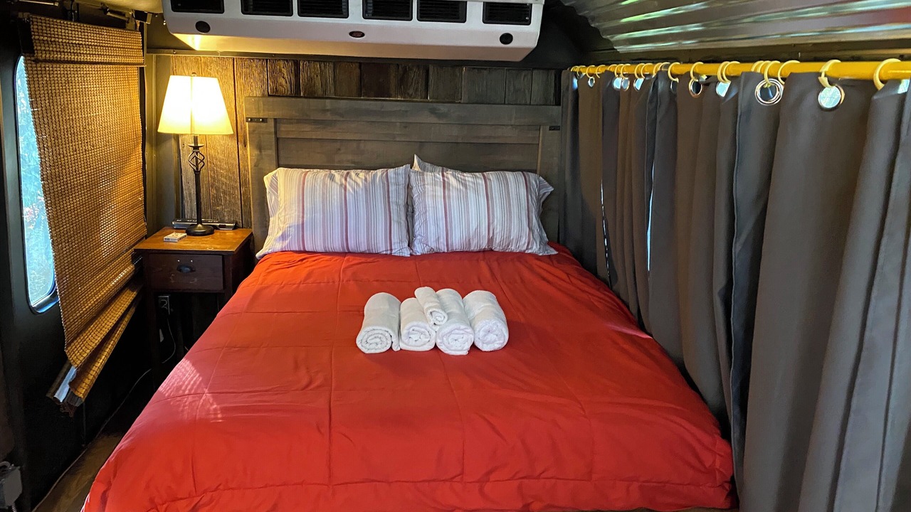 Photo of Bedroom in Paw Paw