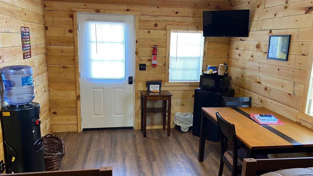 Photo of Bedroom in Paw Paw