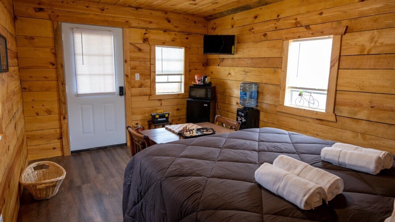 Photo of Bedroom in Paw Paw