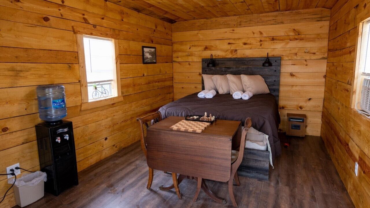 Photo of Bedroom in Paw Paw