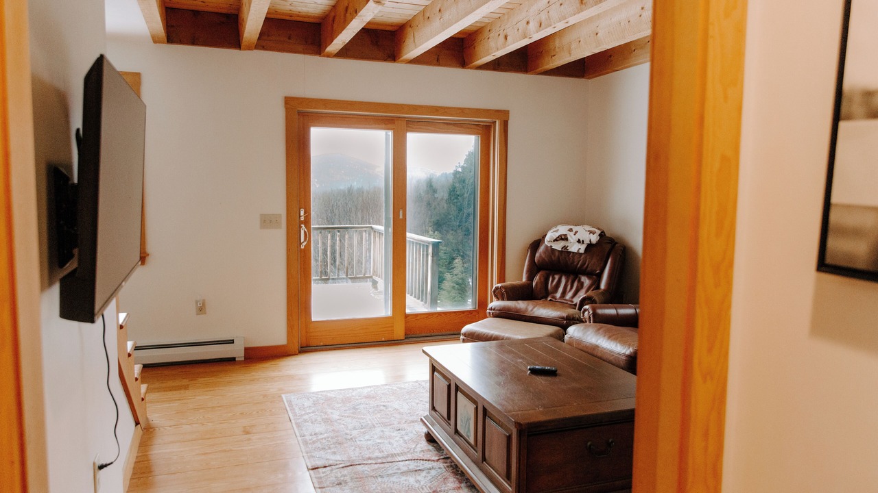 Photo of Livingroom in Marlboro