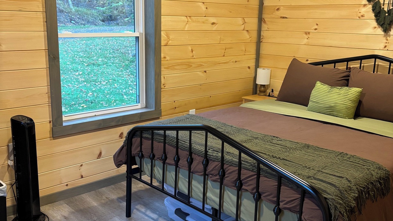 Photo of Bedroom in East Burke