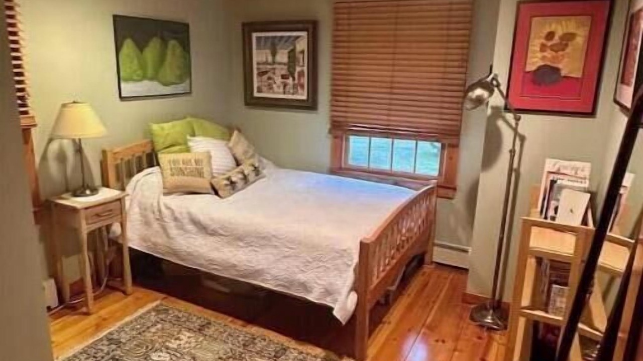 Photo of Bedroom in Georges Mills