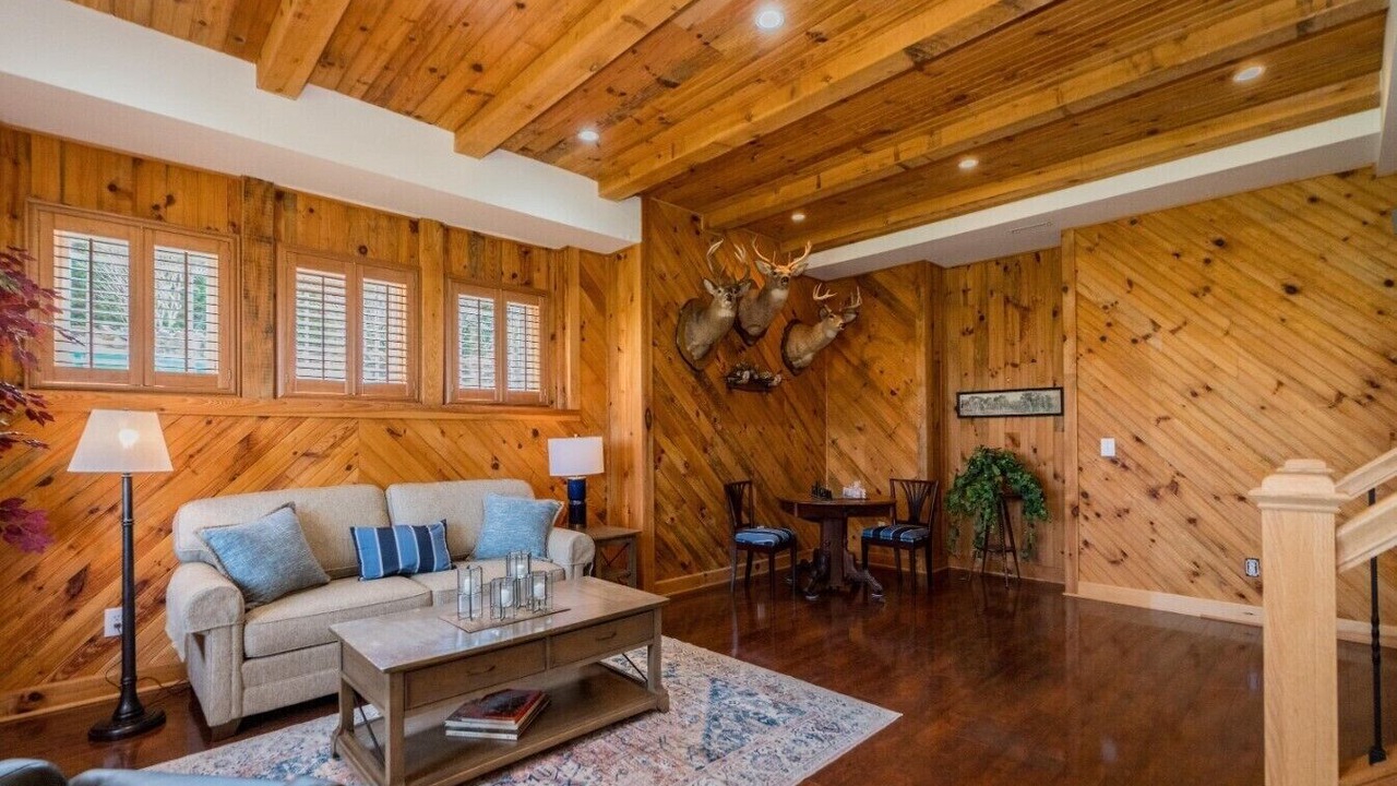 Photo of Bedroom in Saratoga Springs