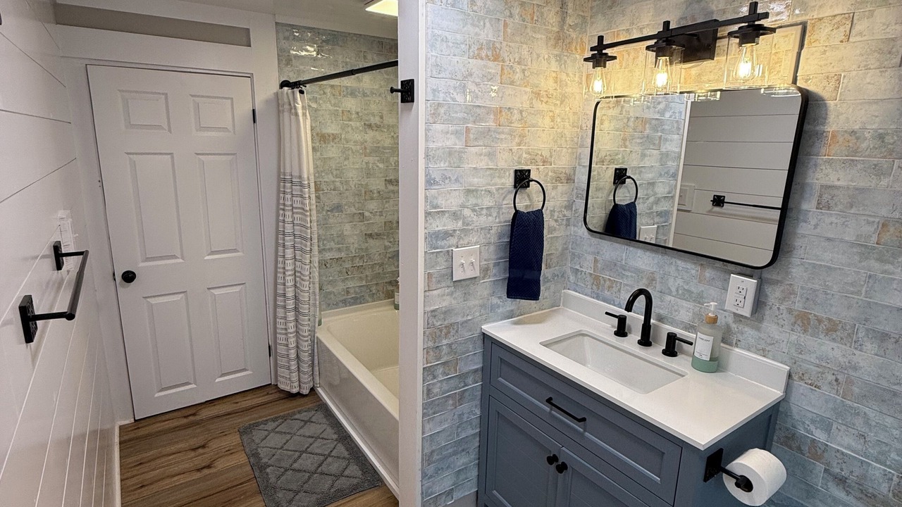 Photo of Bathroom in Cortland