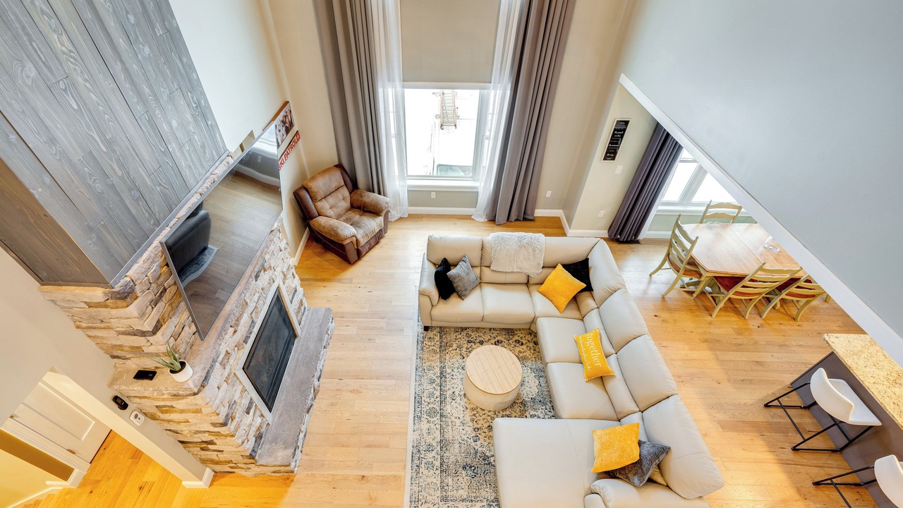 Photo of Livingroom in Birch Hill