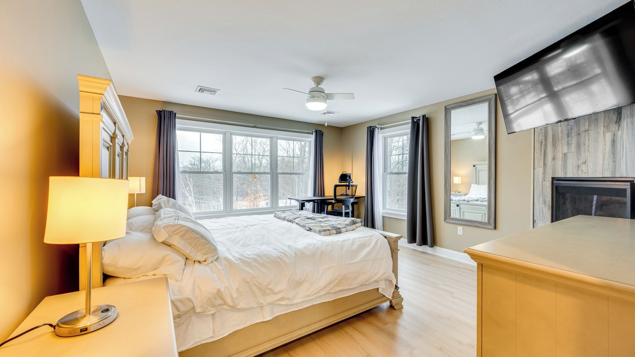 Photo of Livingroom in Birch Hill
