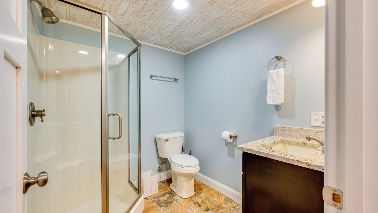 Photo of Bathroom in Birch Hill