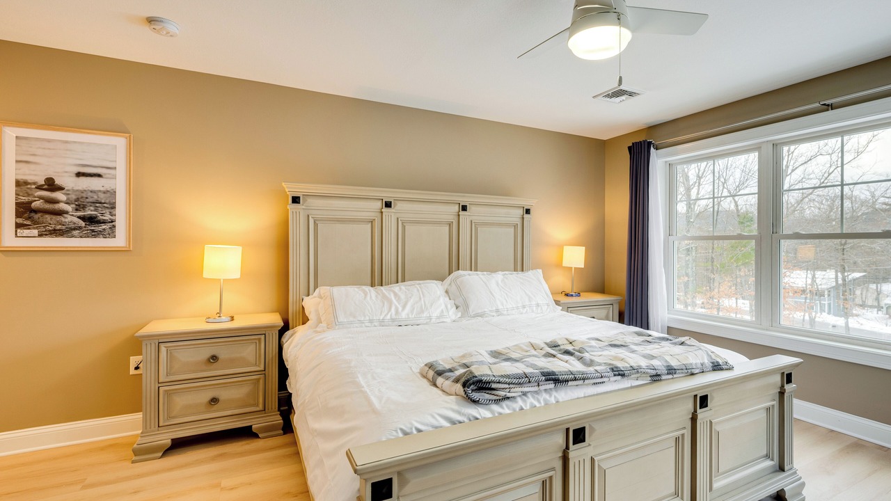 Photo of Bedroom in Birch Hill