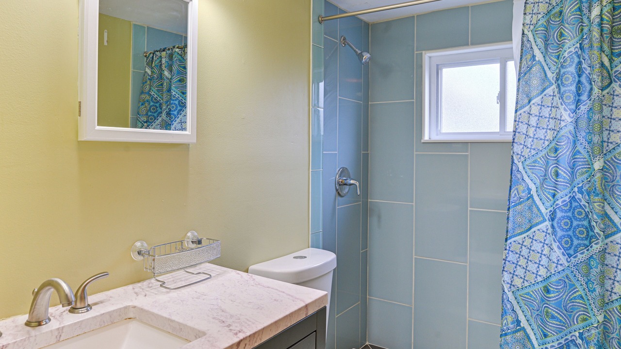 Photo of Bathroom in Floral Park