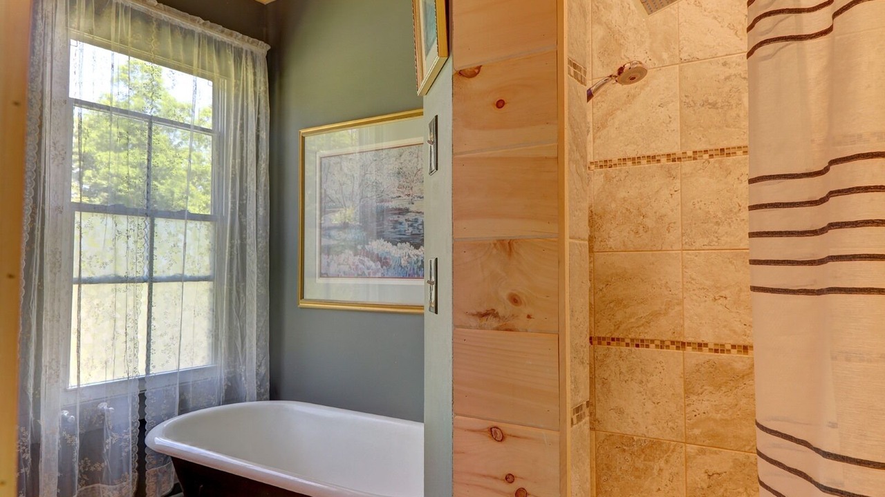 Photo of Bathroom in Amenia