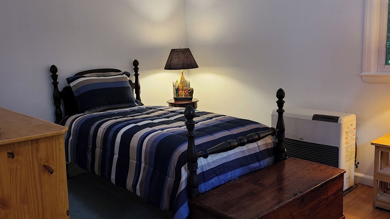 Photo of Bedroom in Center Tuftonboro