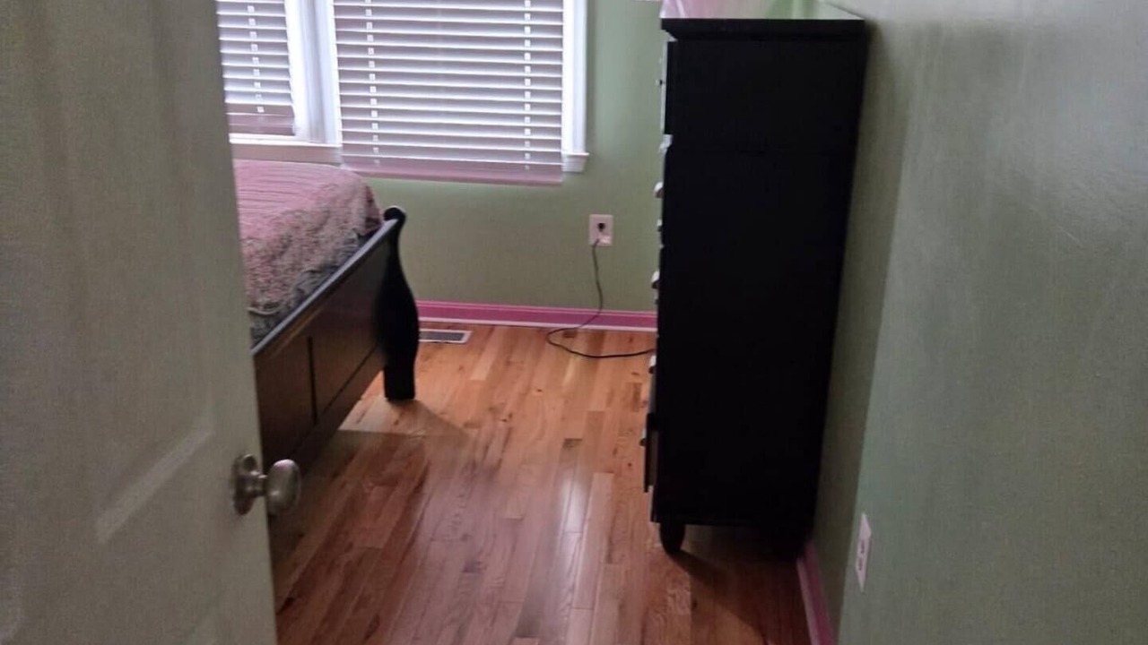 Photo of Bedroom in Greenbelt