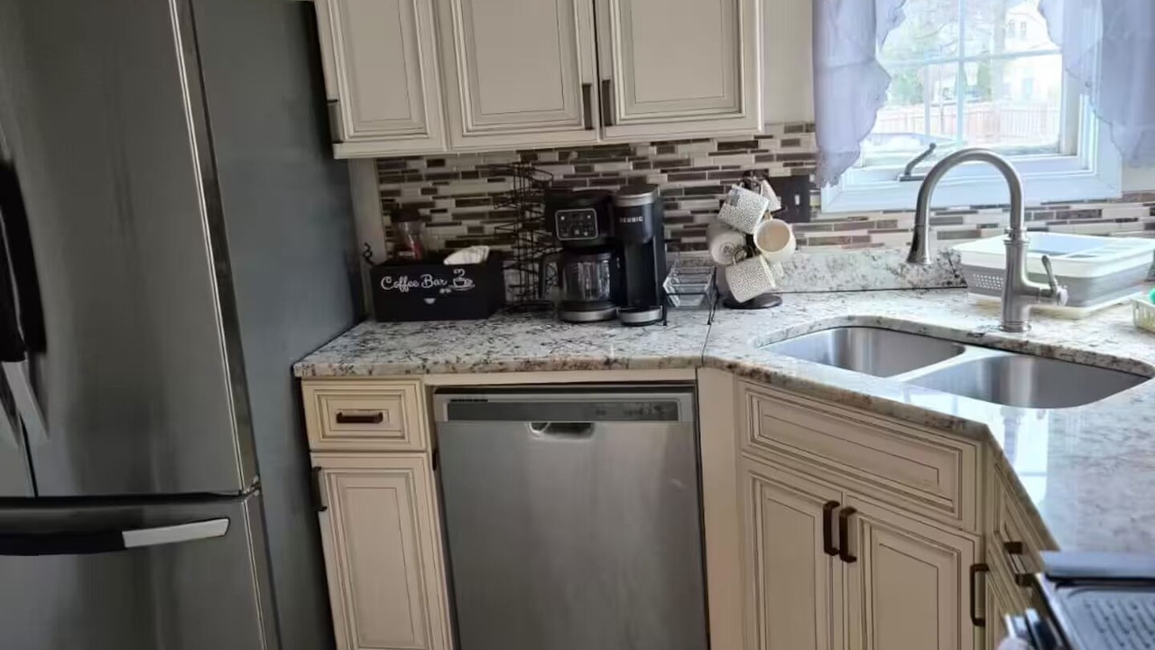 Photo of Kitchen in Greenbelt