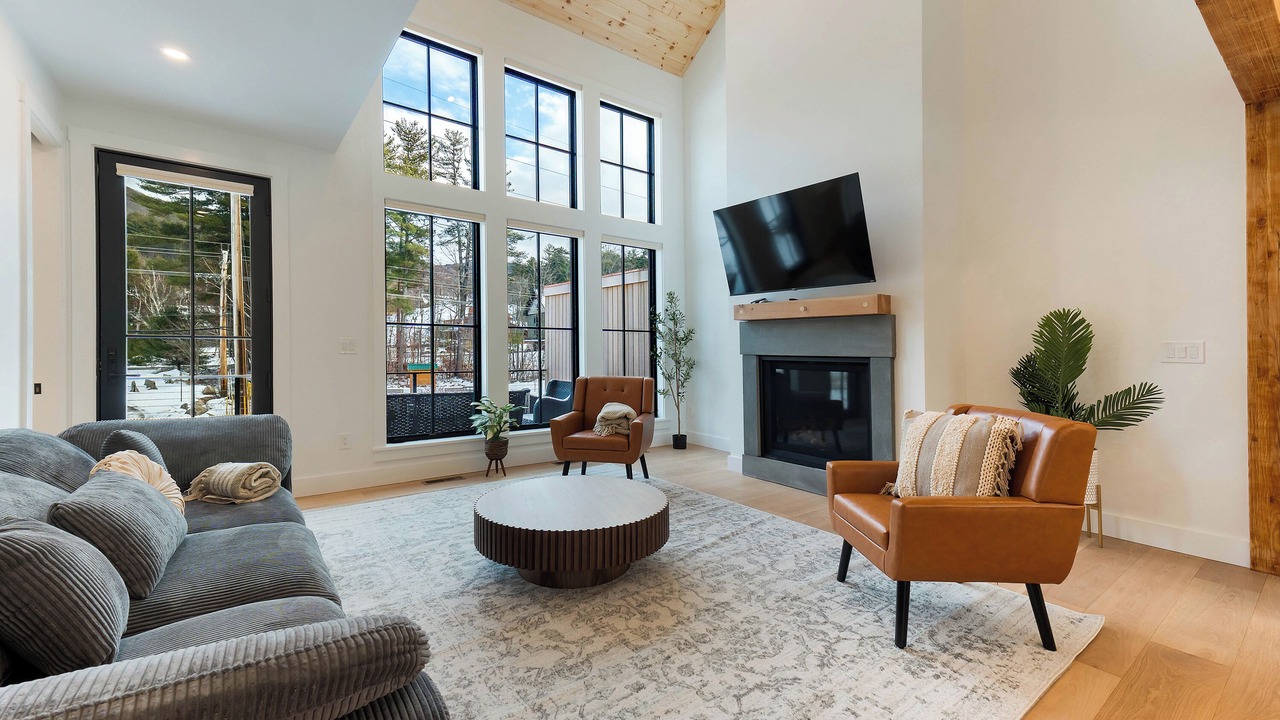 Photo of Livingroom in North Conway