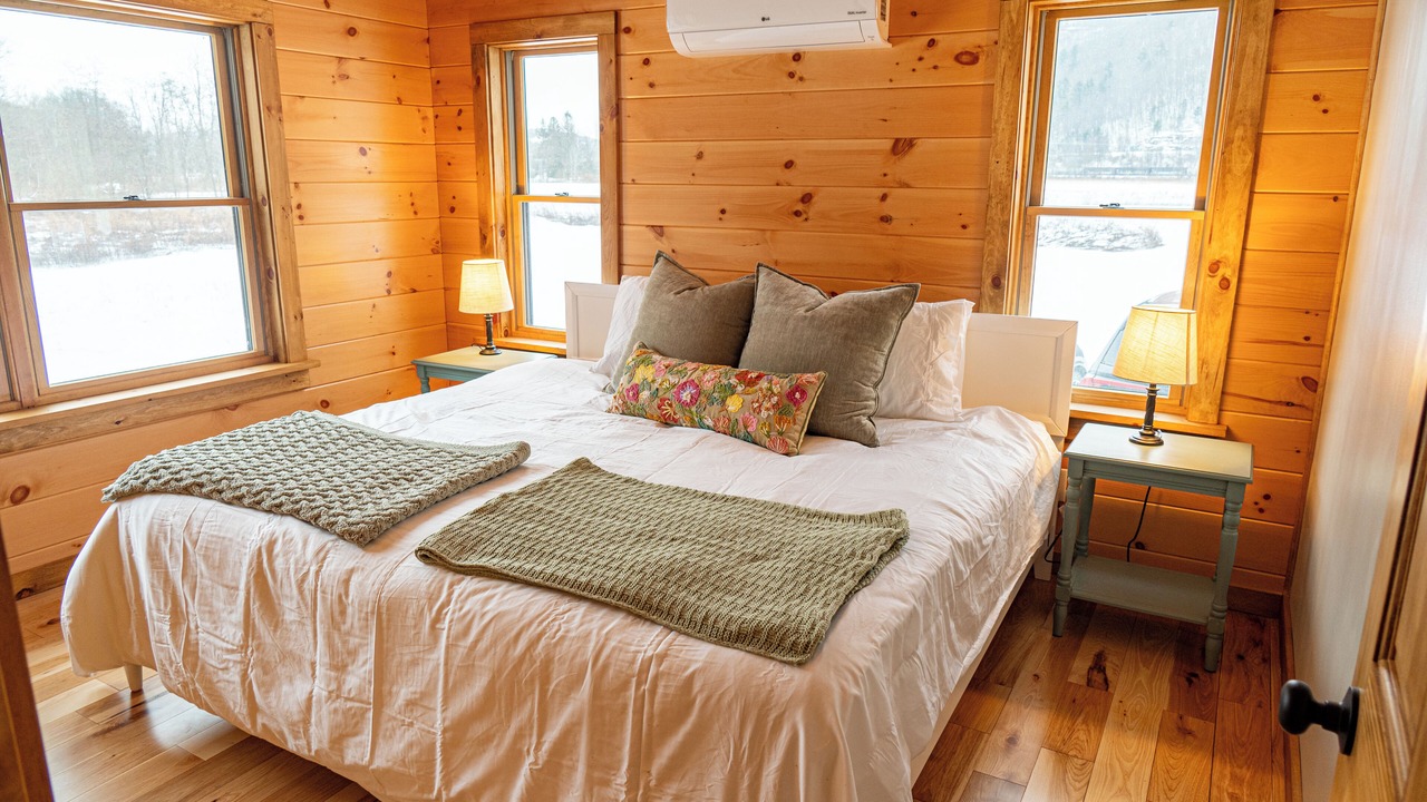 Photo of Bedroom in Deposit