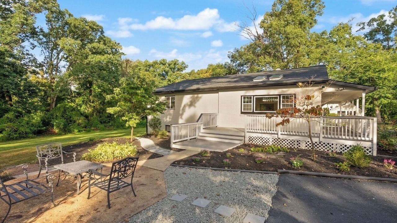 Photo of Outdoor in Annandale