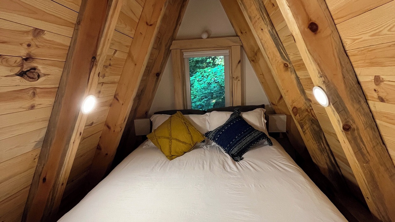 Photo of Bedroom in Huntington
