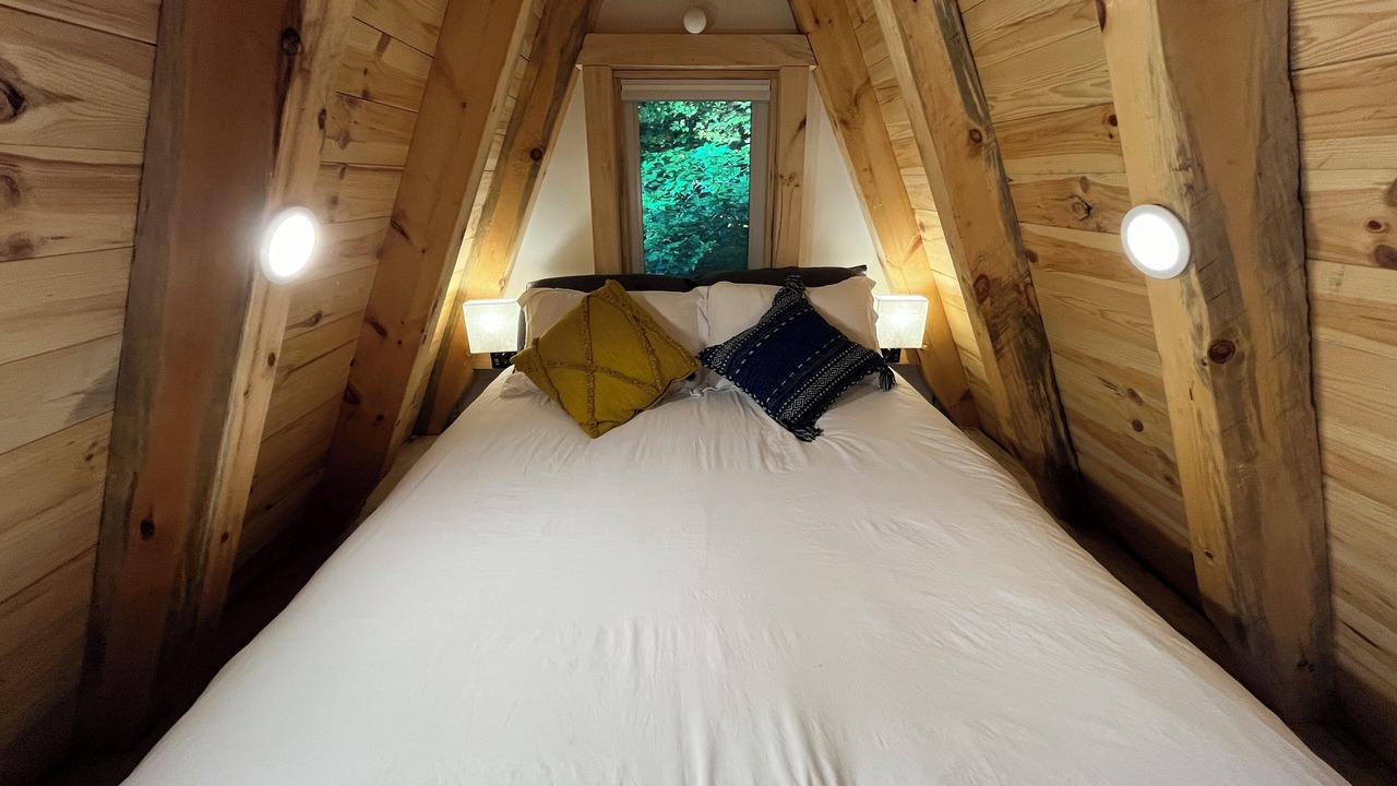 Photo of Bedroom in Huntington