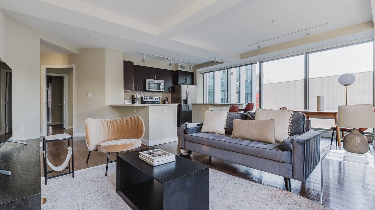 Photo of Livingroom in Theatre District