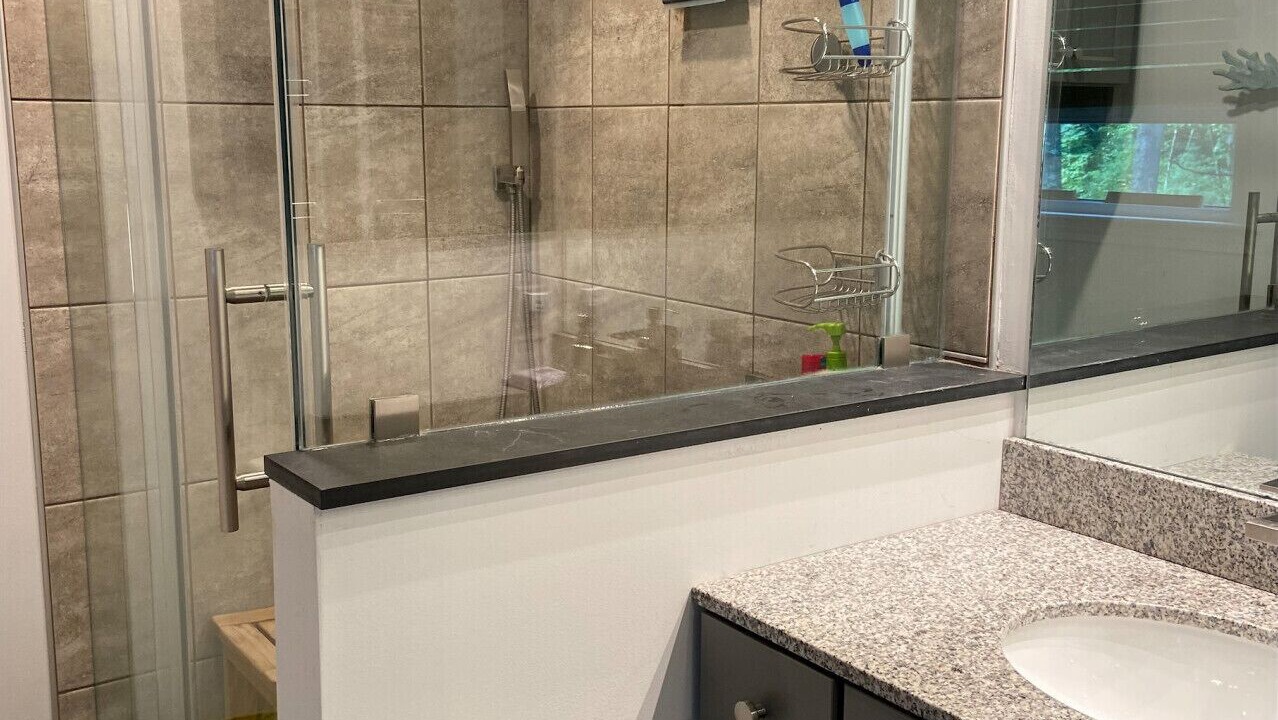 Photo of Bathroom in Williston North
