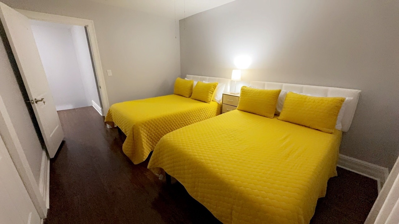 Photo of Bedroom in Utica