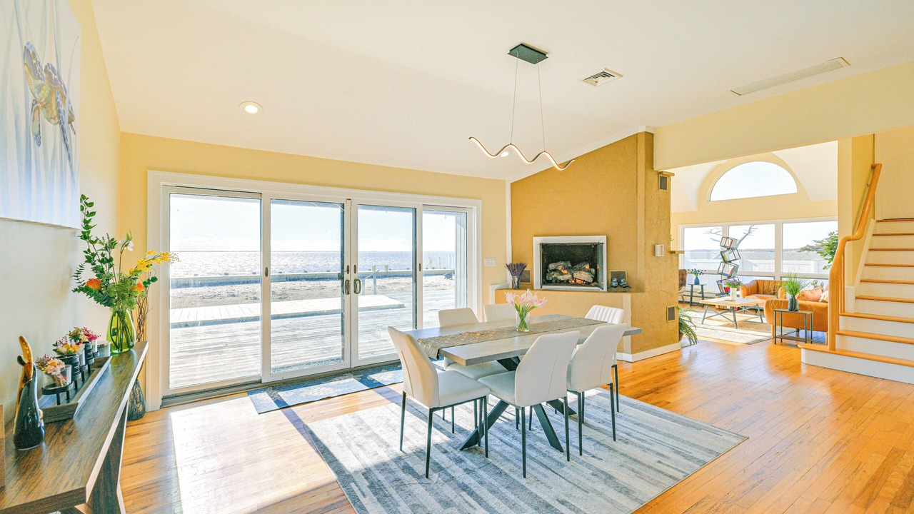 Photo of Livingroom in Patchogue