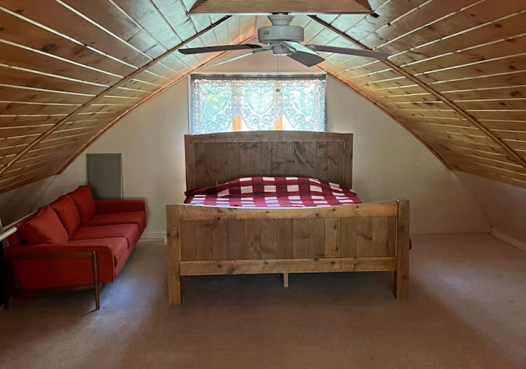 Photo of Bedroom in Rumney