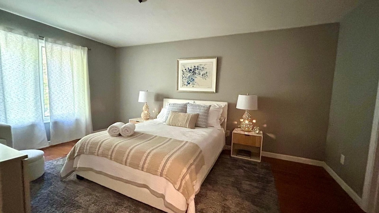 Photo of Bedroom in Wolfeboro