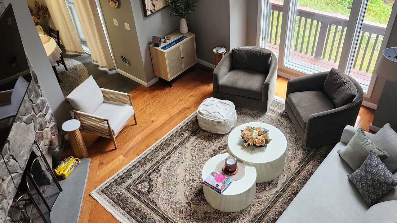 Photo of Livingroom in Wolfeboro