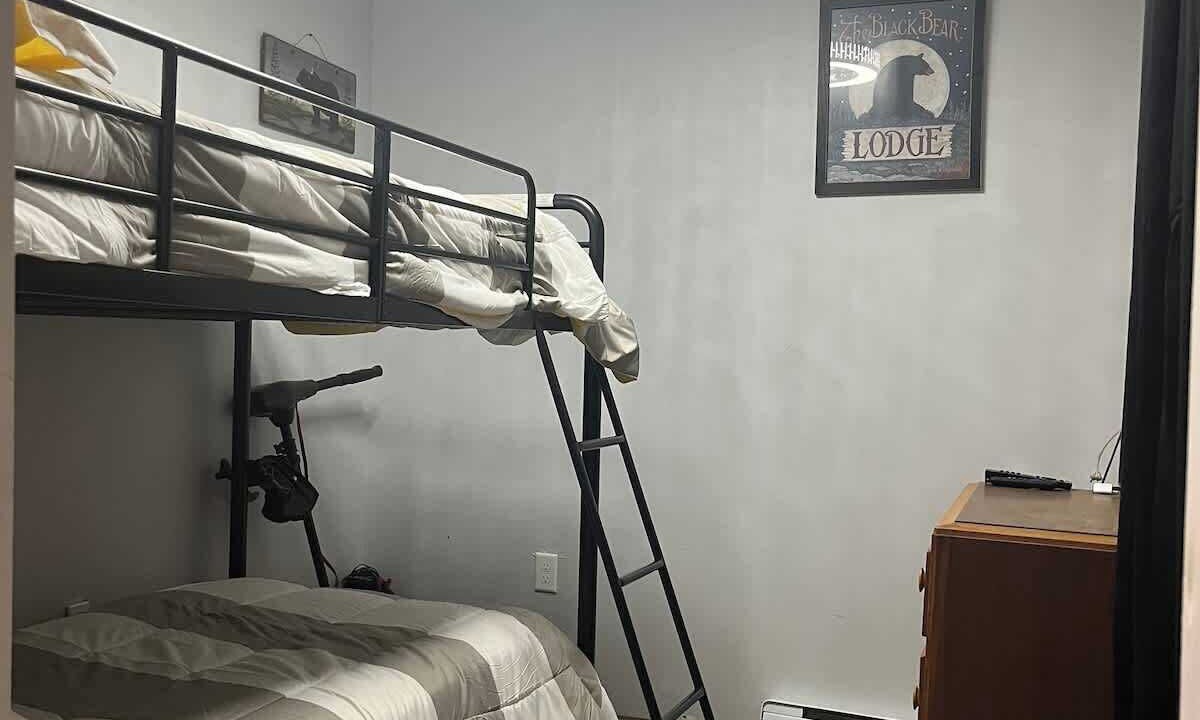 Photo of Bedroom in Hadley