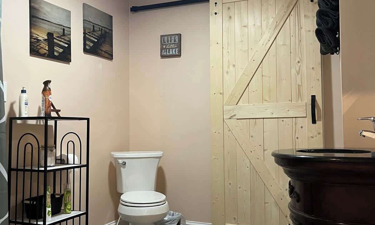 Photo of Bathroom in Hadley