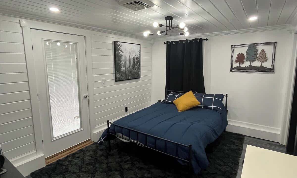 Photo of Bedroom in Northville