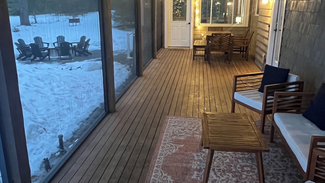 Photo of Patio Balcony in Center Conway