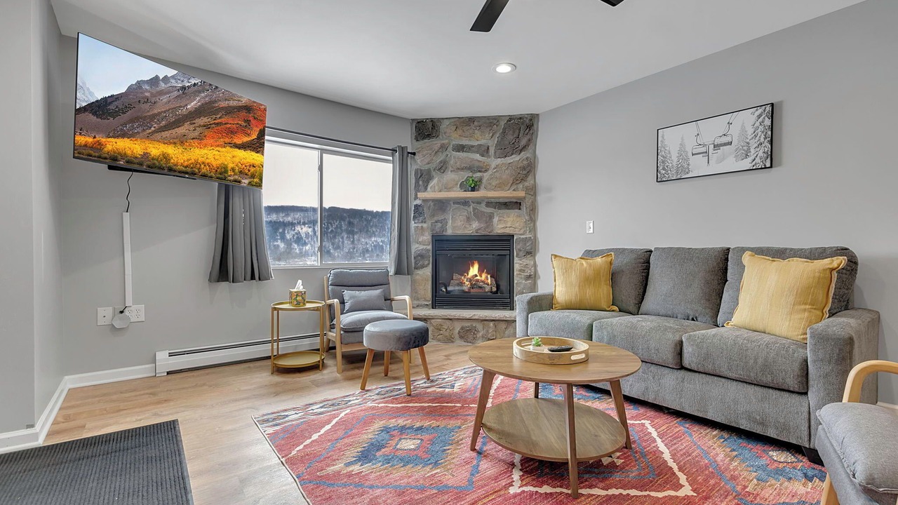 Photo of Livingroom in Great Valley
