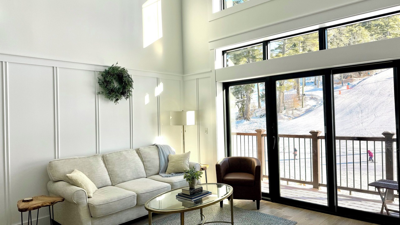 Photo of Livingroom in North Conway