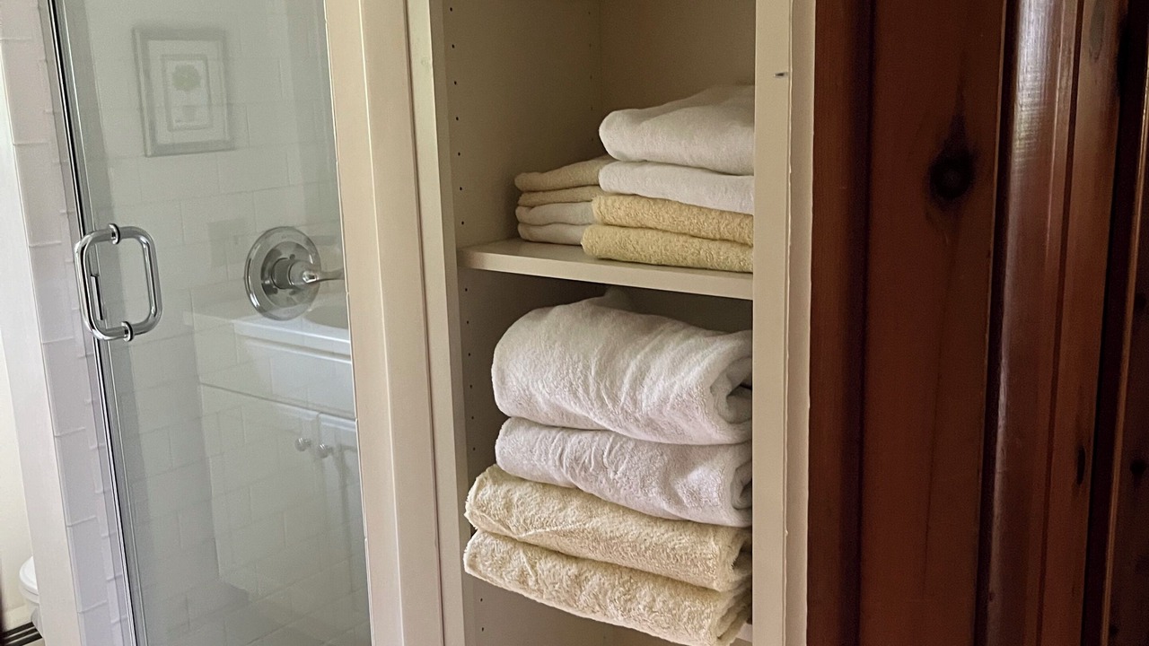 Photo of Bathroom in Cleverdale