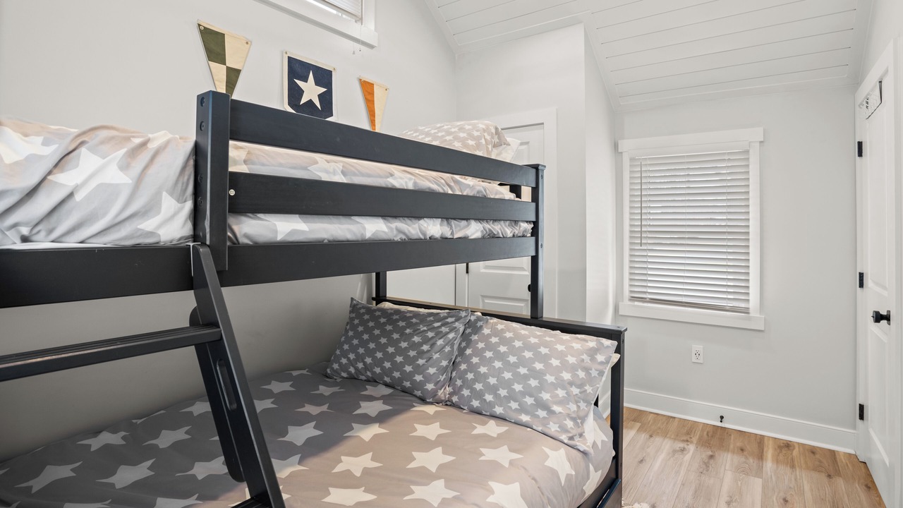 Photo of Bedroom in Lutherville Timonium