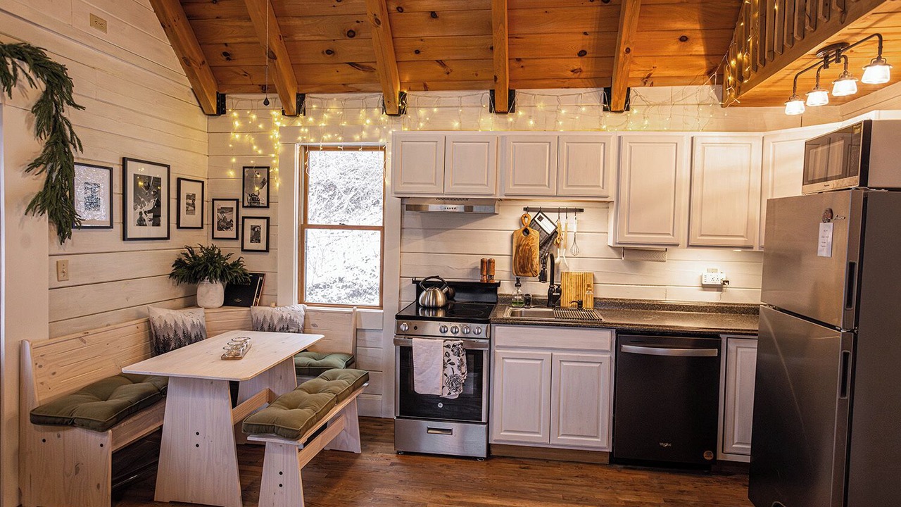 Photo of Kitchen in Slatyfork Farm