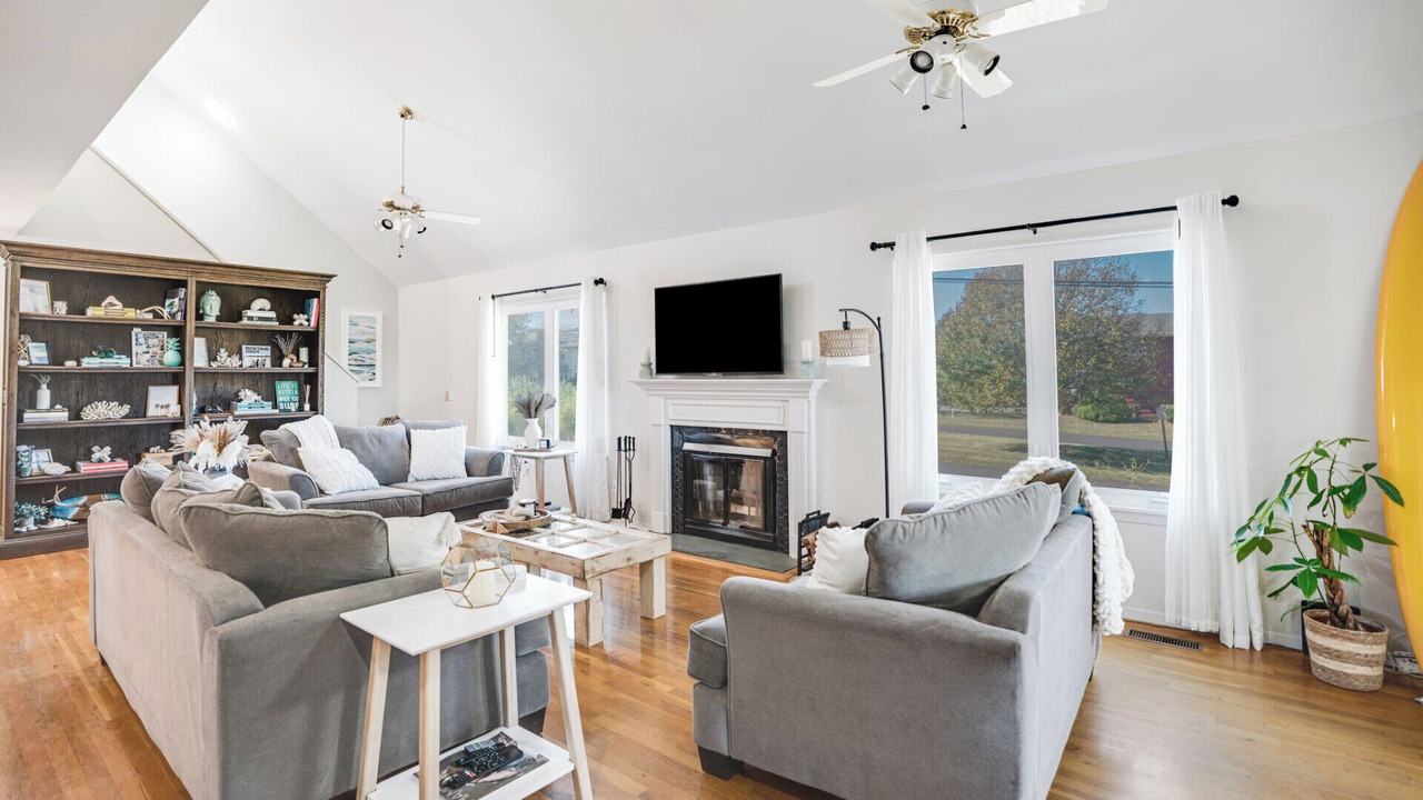 Photo of Livingroom in Montauk