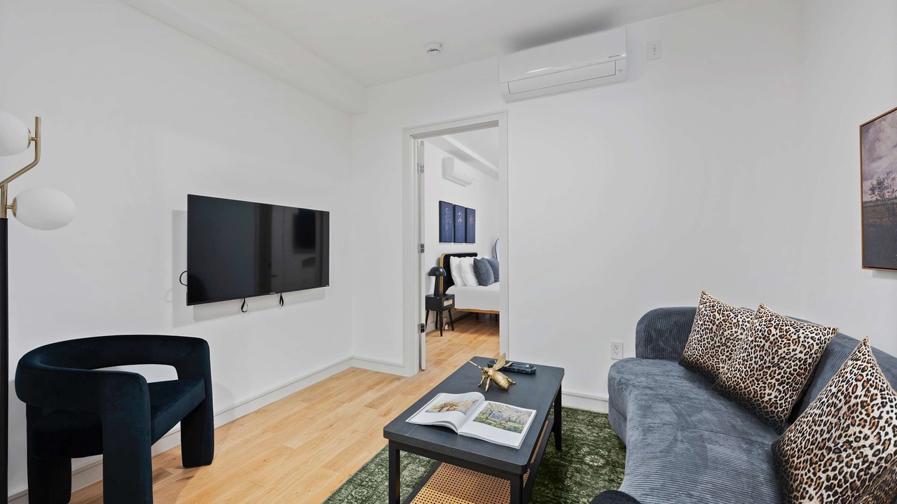 Photo of Livingroom in Rose Hill