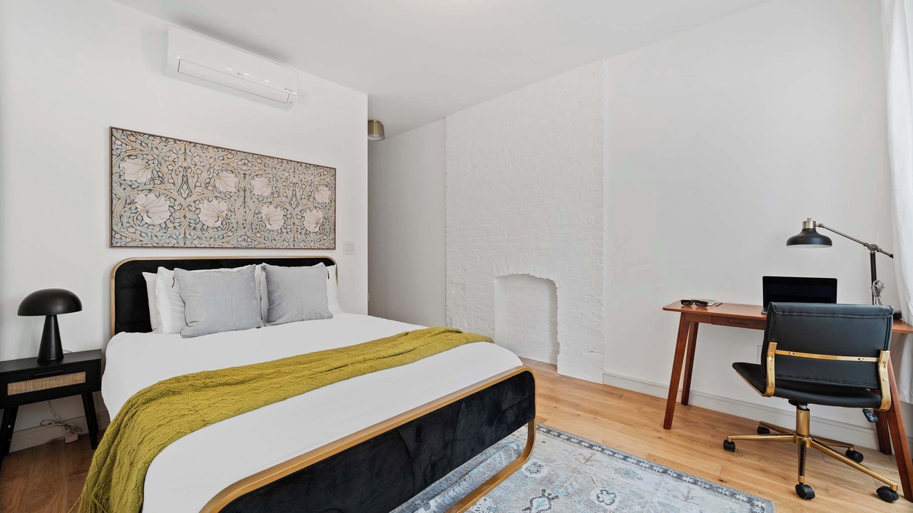 Photo of Bedroom in Rose Hill