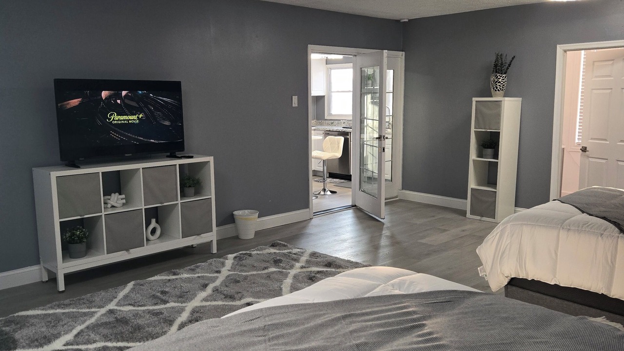 Photo of Bedroom in Linthicum Heights