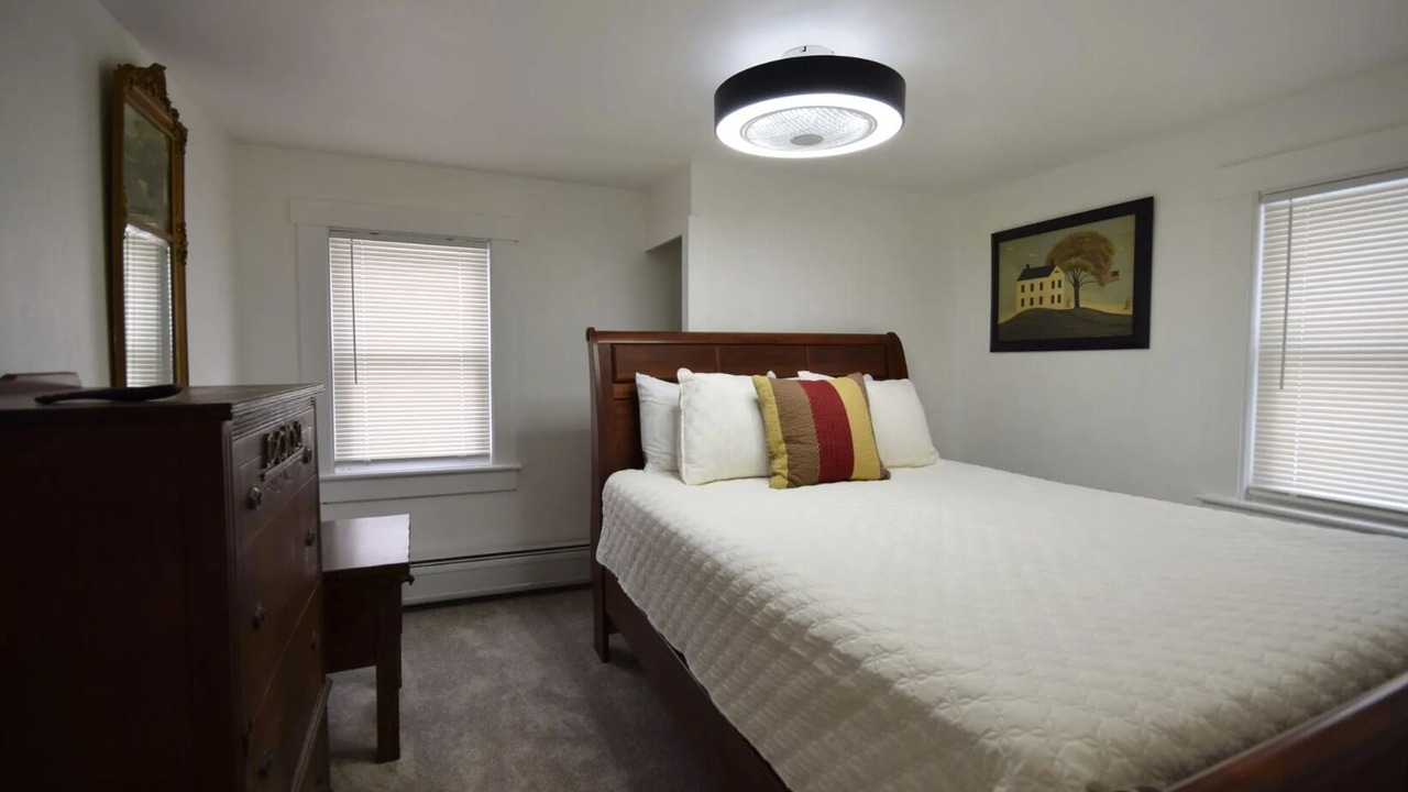 Photo of Bedroom in Hancock