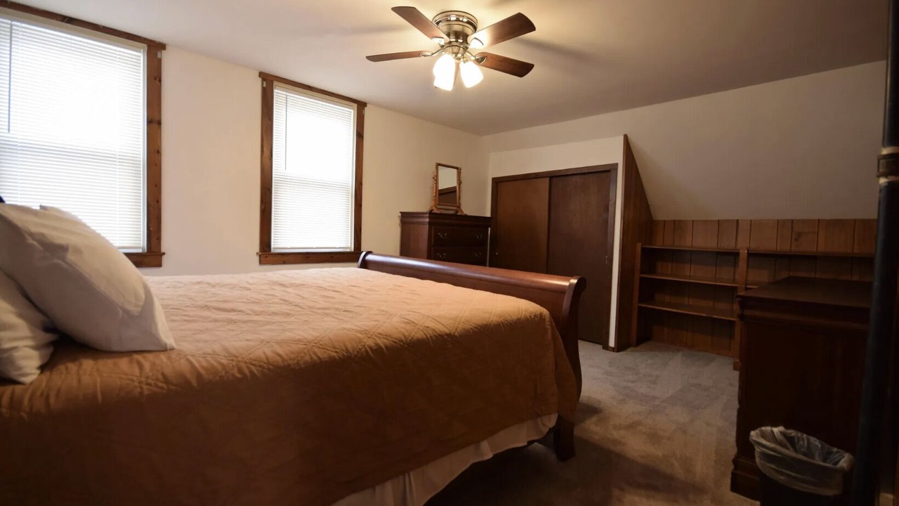 Photo of Bedroom in Hancock