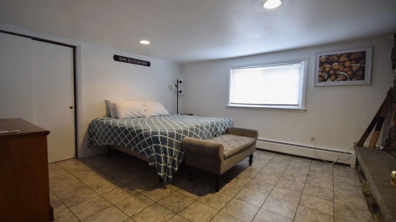 Photo of Bedroom in Hancock